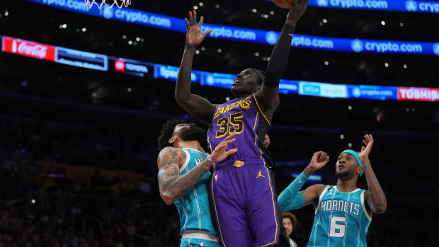 wenyen gabriel hornets 12-23-22